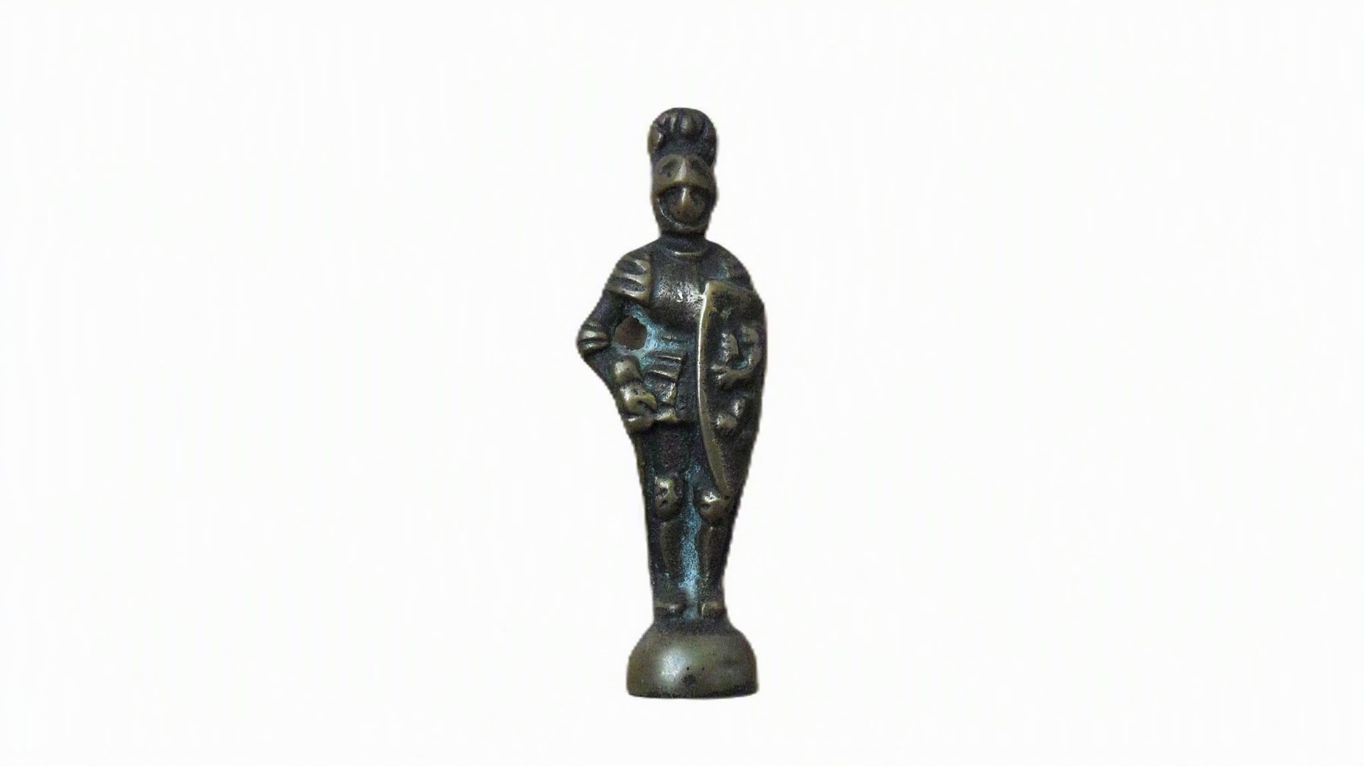 Vintage messing ridderbeeldje