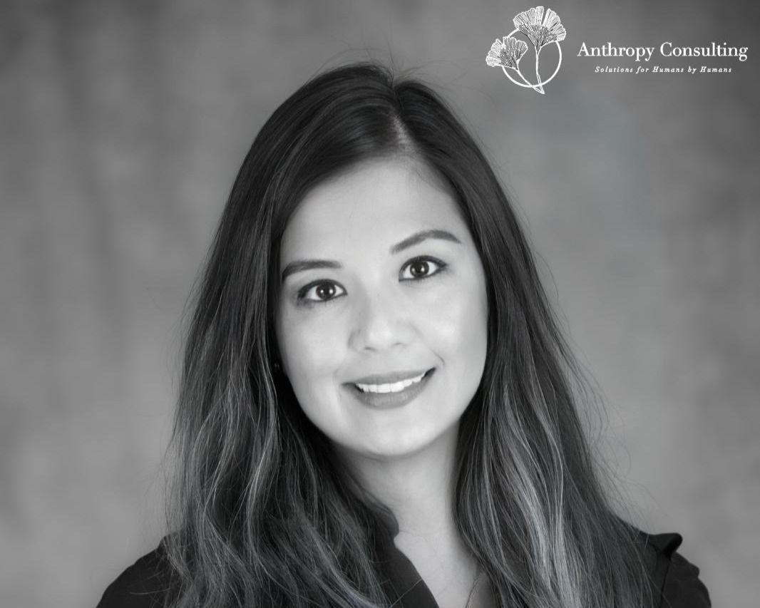 Joana's headshot, founder.