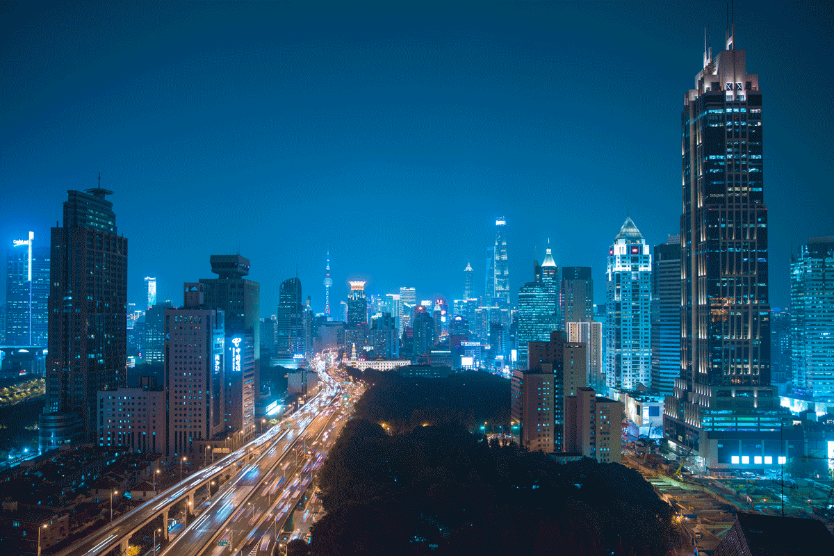 AI technology concept highlighting legal risks and compliance challenges in modern recruitment