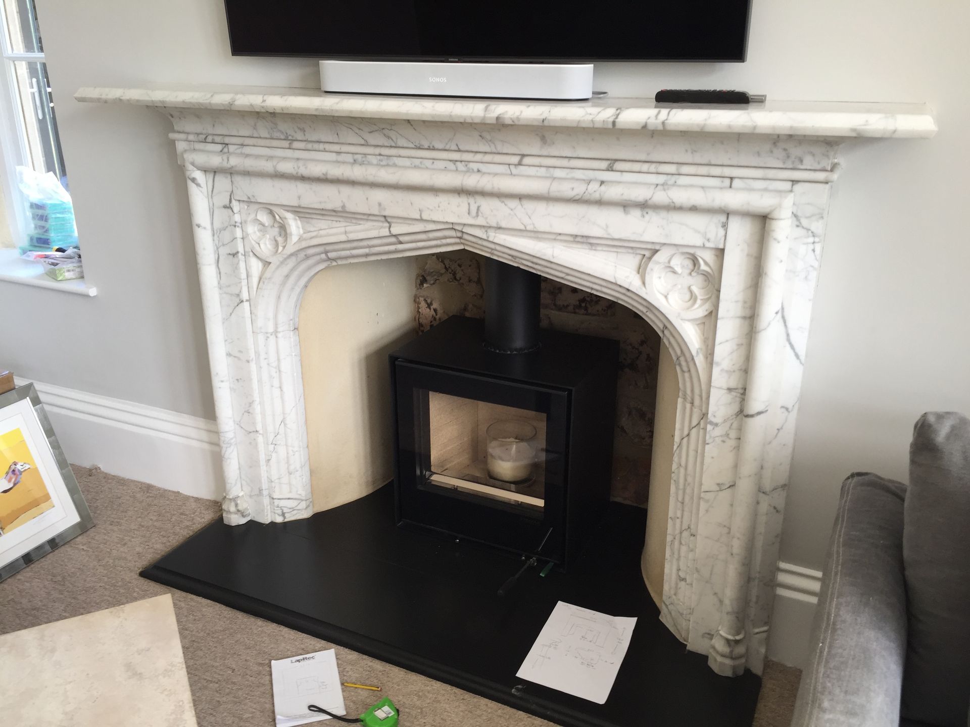 marble firesurround and slate hearth 