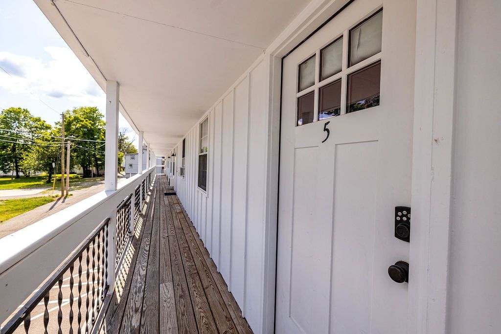 108 S Main outside entry