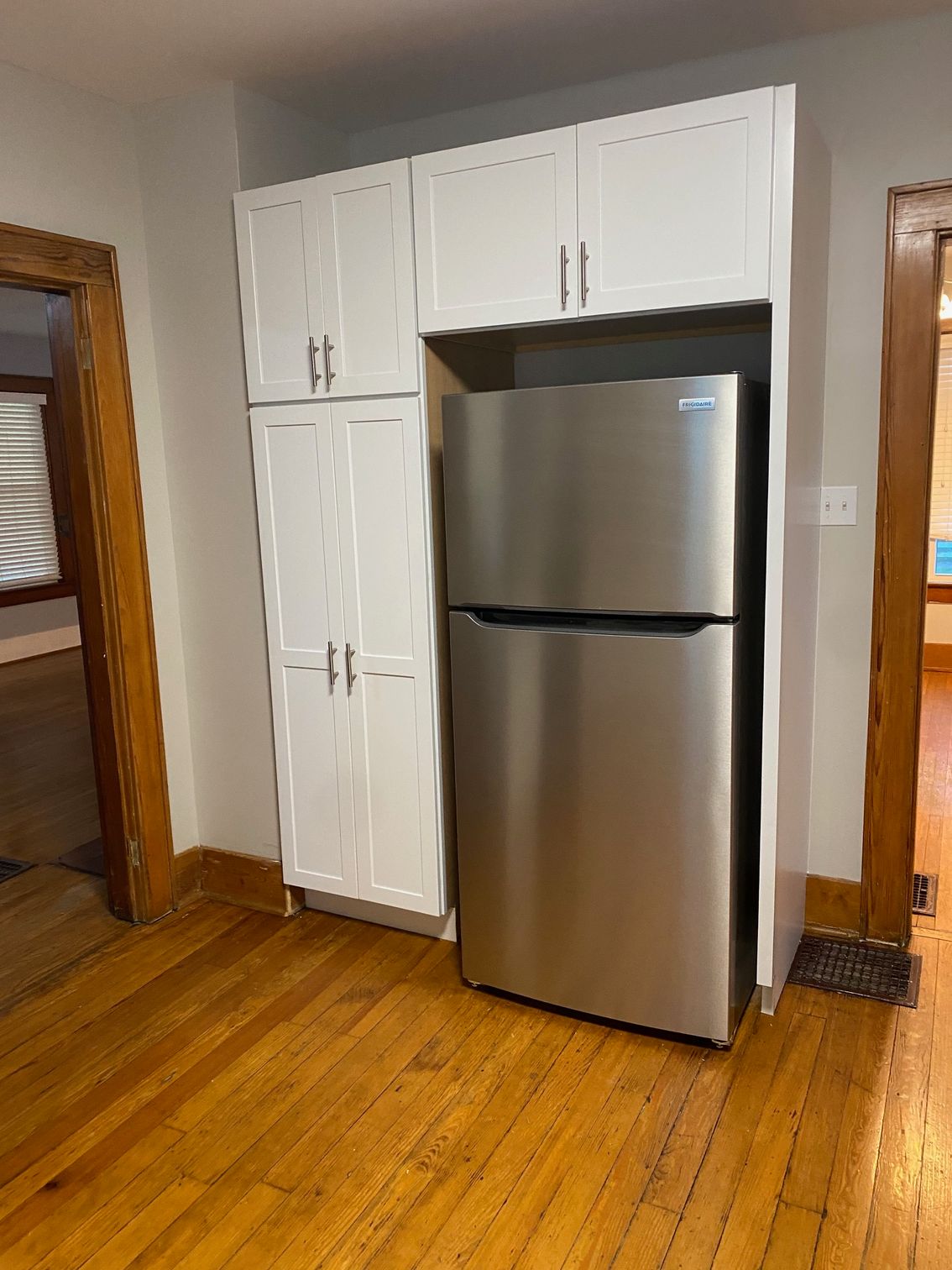 123 N College kitchen