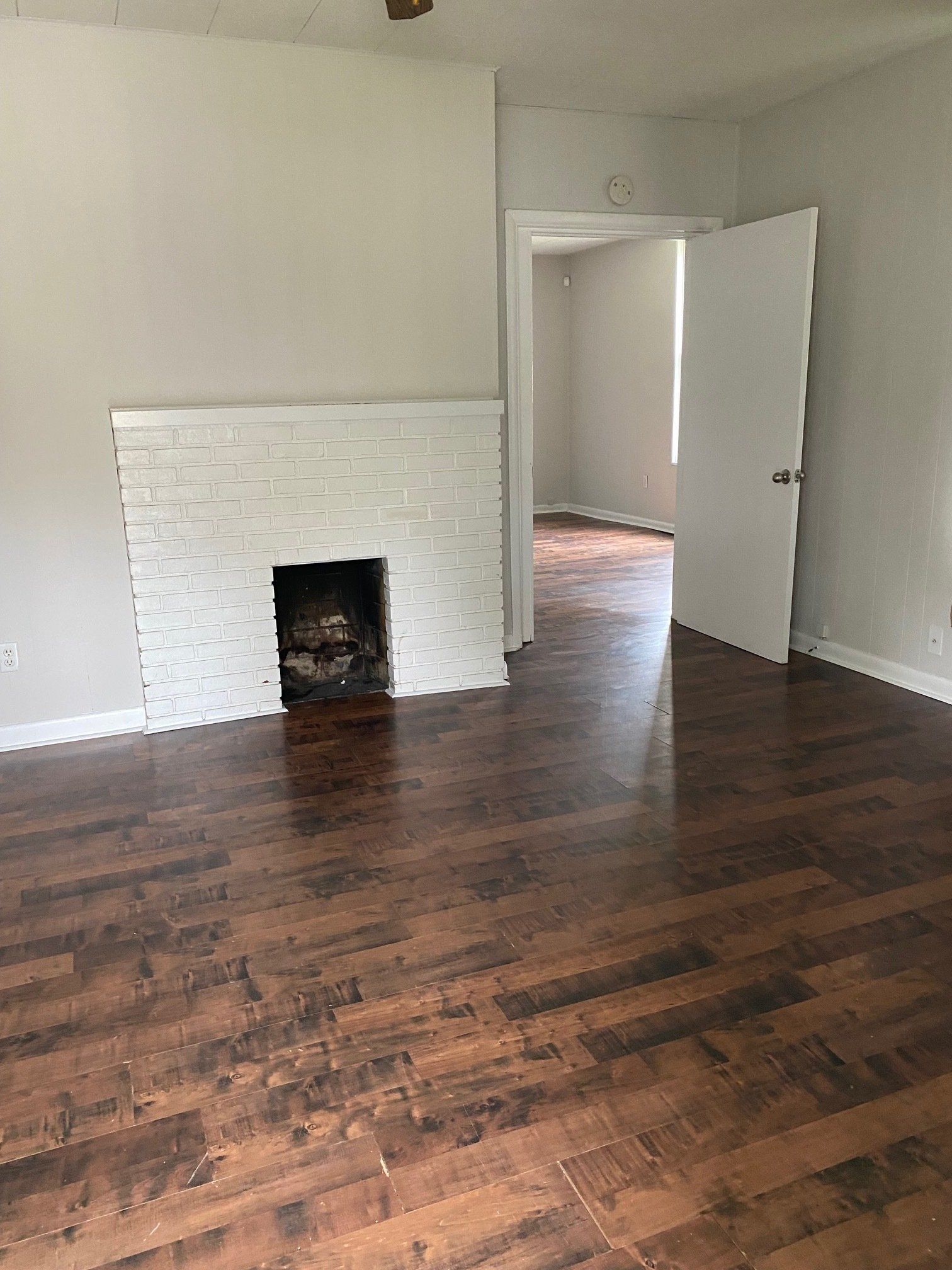 217 S Main St bedroom