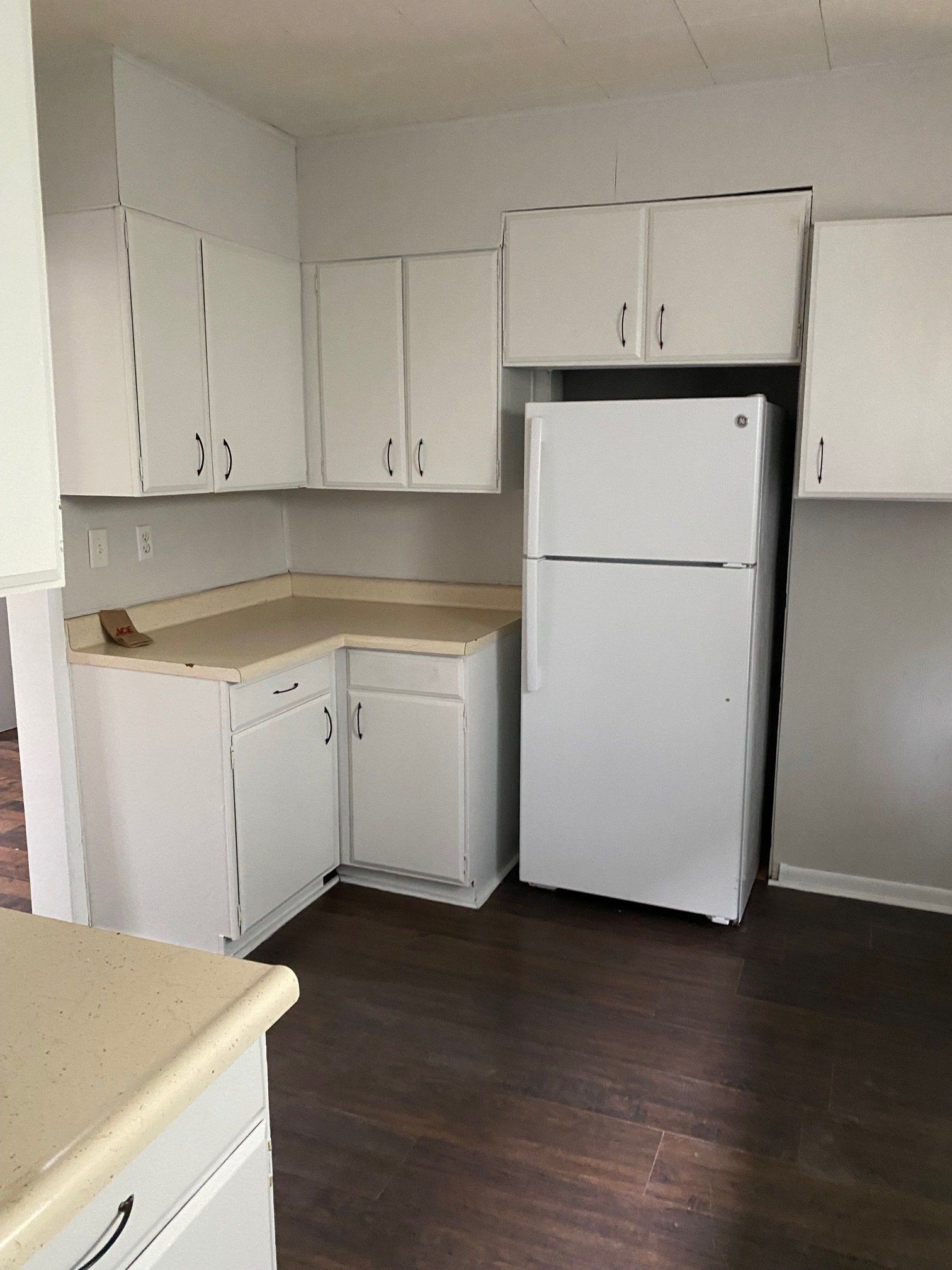 217 S Main St kitchen