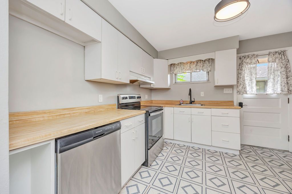 308WWithrow Kitchen