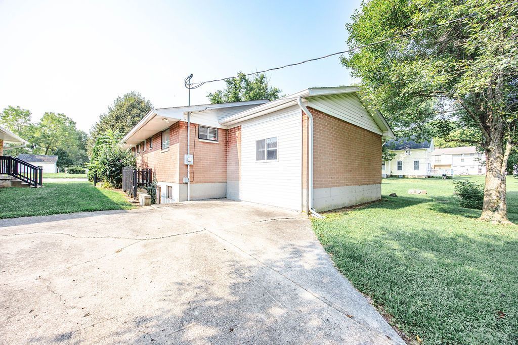 308 W Withrow back of house