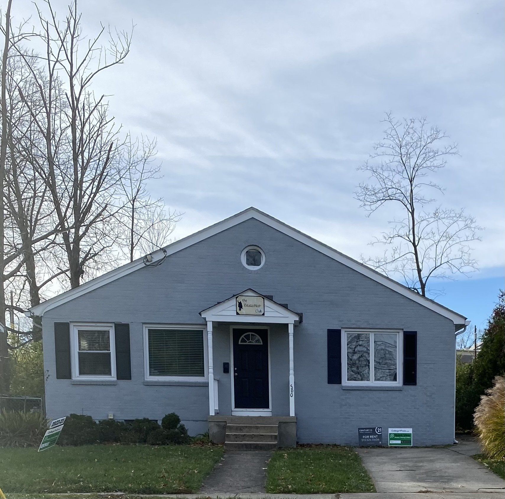 560 S main front