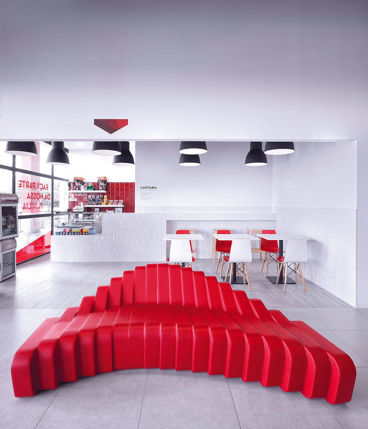 Sixinch Cliffy 2000 colorful modern high-traffic sofa