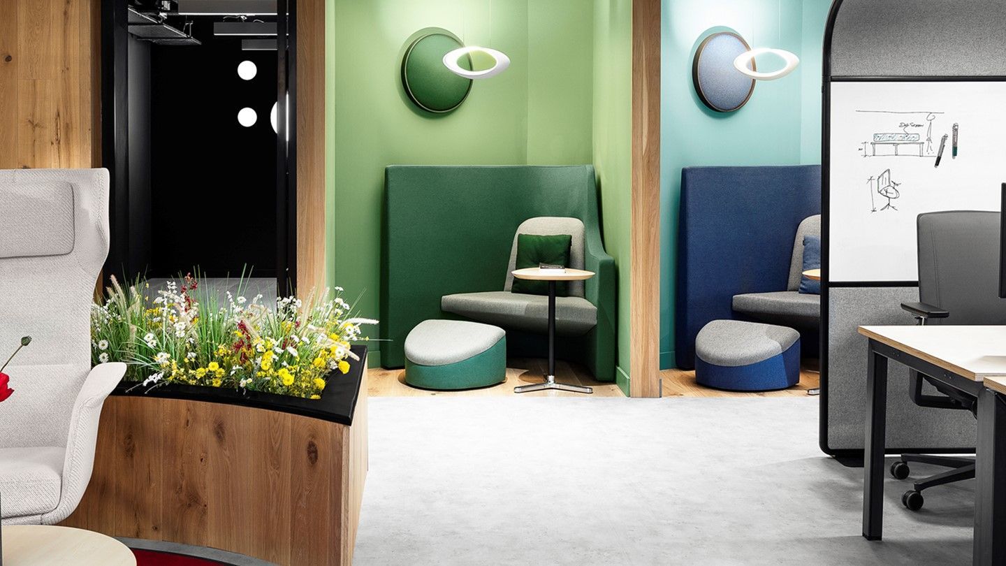 Angular paneled seclusion work lounge seating