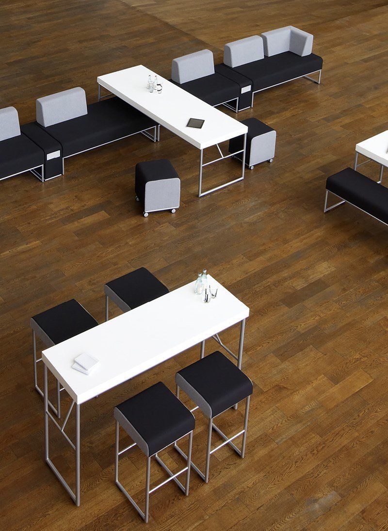 Allermuir Pause mixed seating and tables