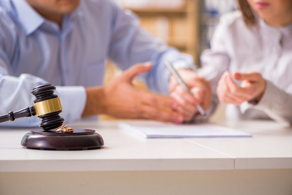 Judge Gavel Deciding on Marriage Divorce — Divorce Lawyer in Gladstone, QLD