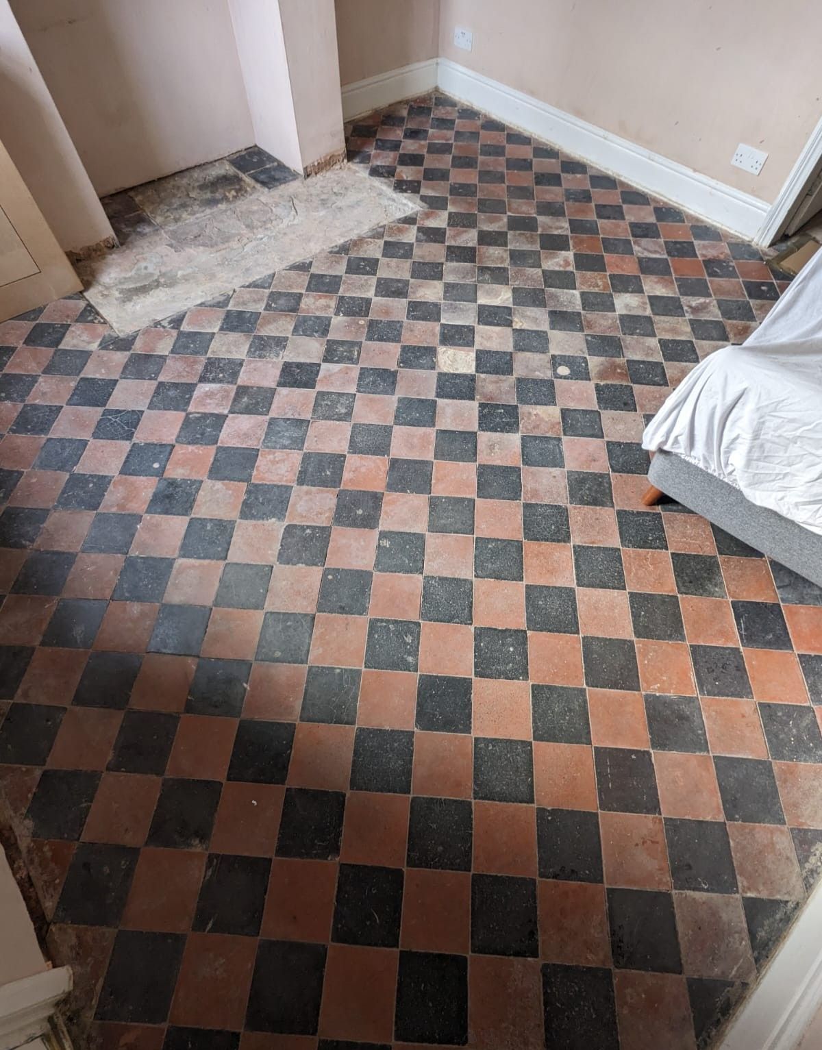 Deep cleaning, sealing and restoring a quarry tiled floor in Stockport, Greater Manchester