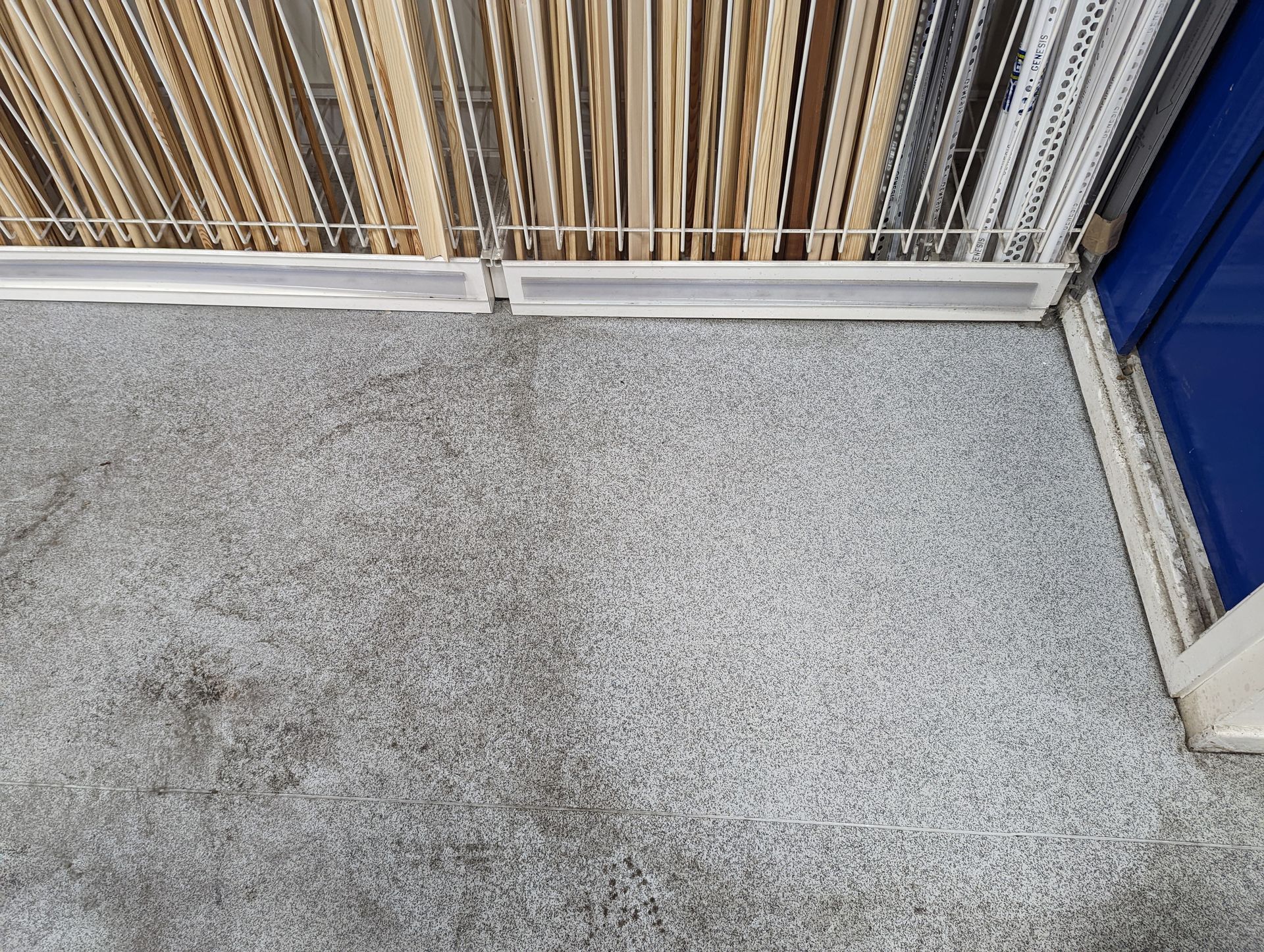 DEEP CLEANING VINYL FLOORING AT A BUILDER'S MERCHANT IN CHESTER