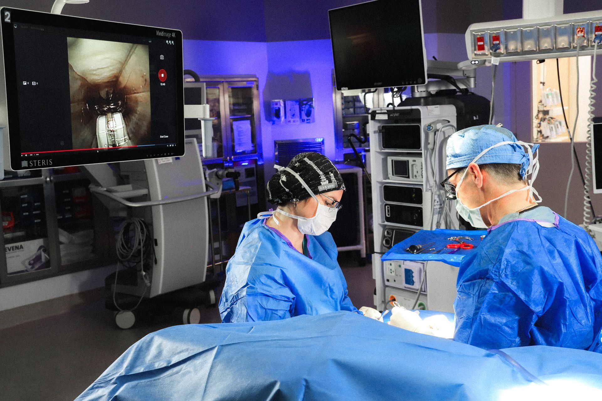 Richard Baumann, M.D. in surgery with MAKO robotics