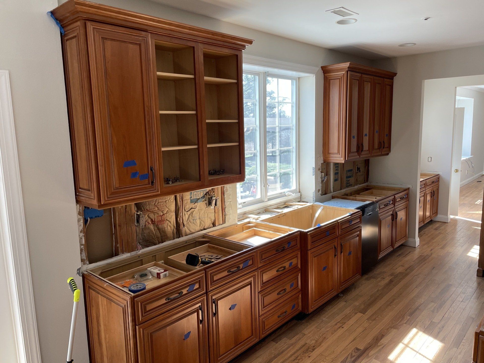 Kitchen Cabinet Refinishing Before - J. Swerk Painting