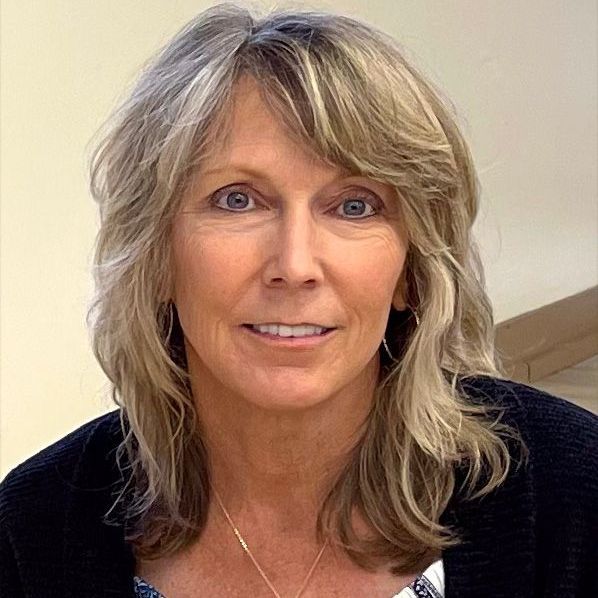 children cheering