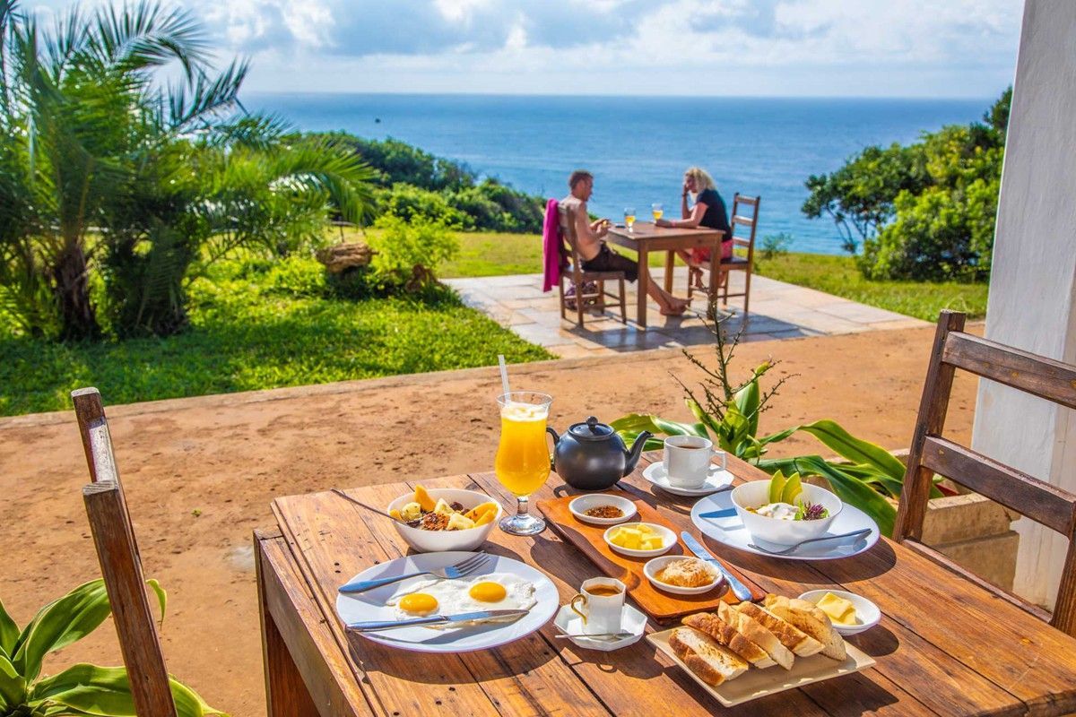 Situated on-top the unspoiled coastal dune forest of Ponta Malongane, Sky Island is a luxury fully catered hotel.