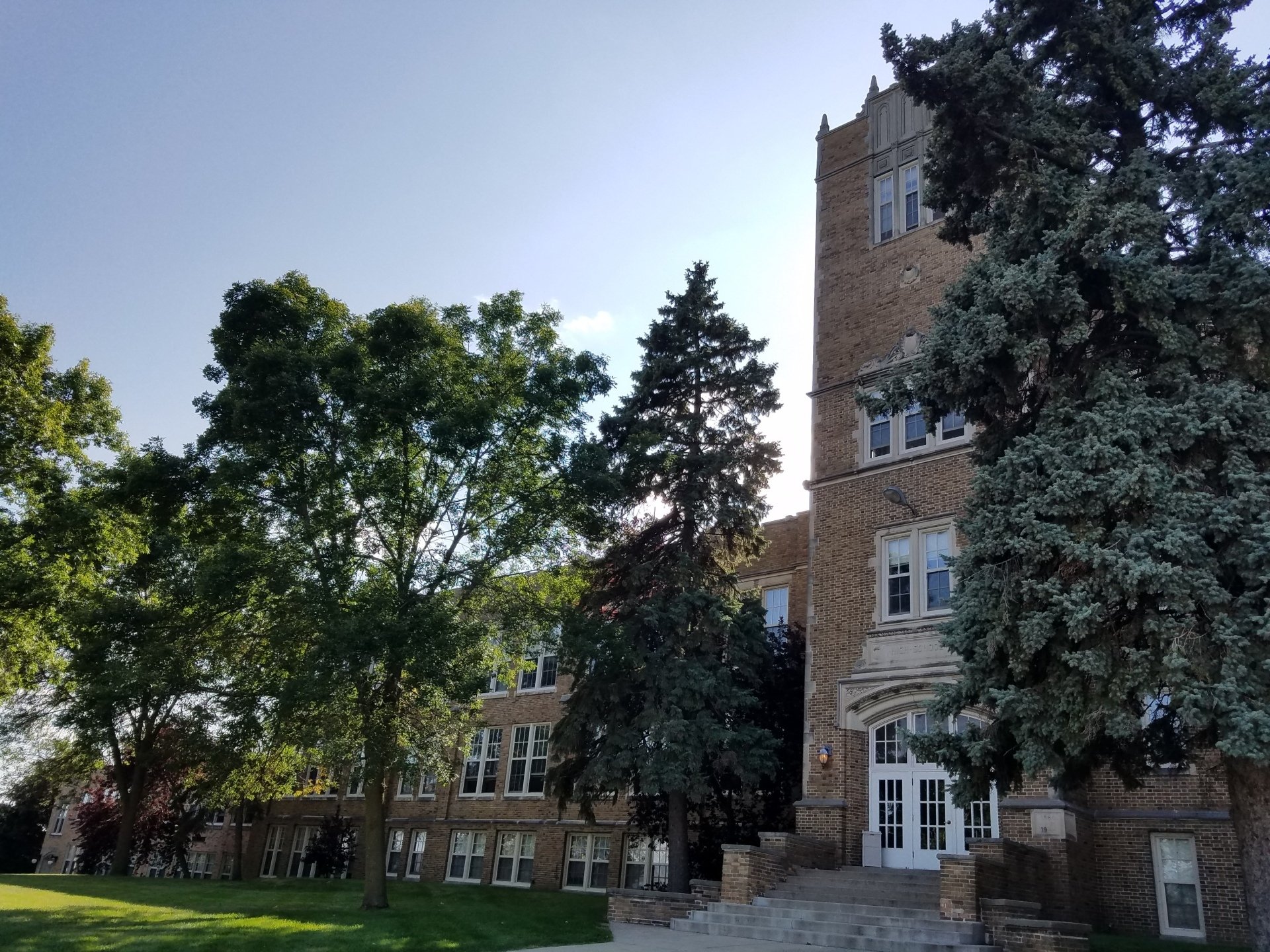 Jefferson Schoolhouse Featured Property