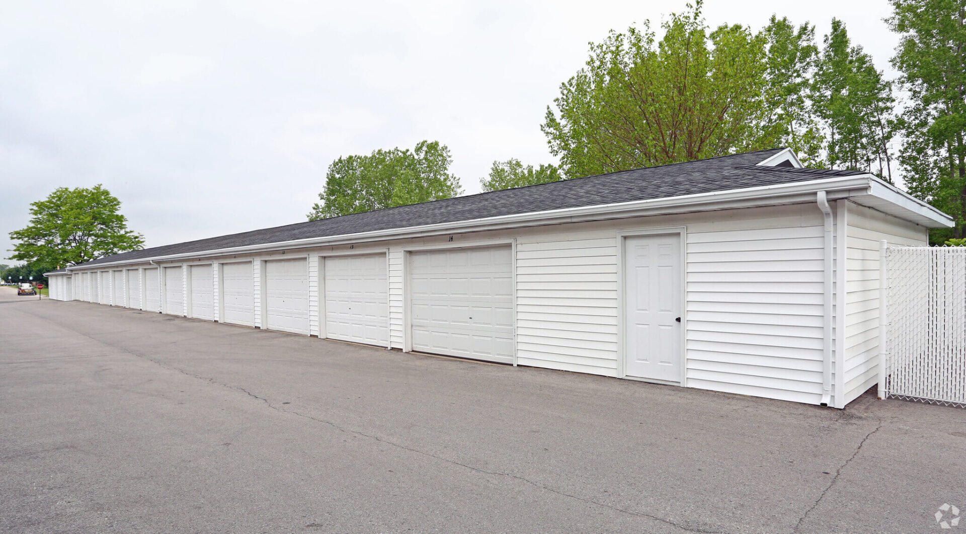 Deckner Manor Featured Property