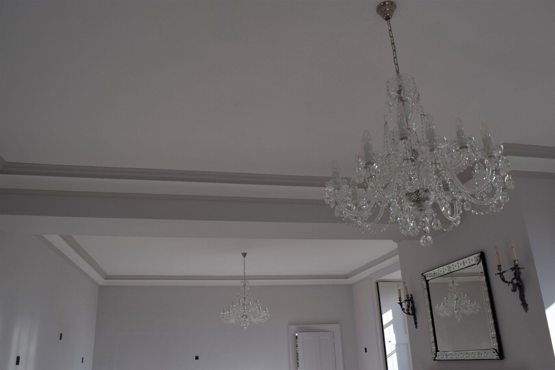 internal decoration in Cotswold with coving in matching colour to walls