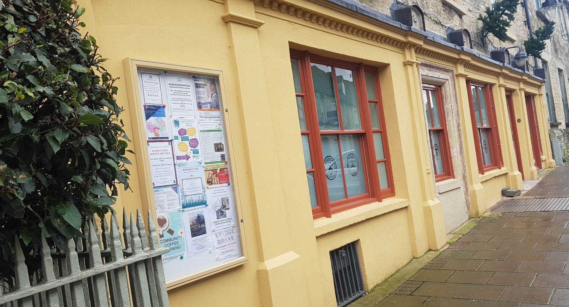 Gloucester painters Cheltenham painters Cotswold painters Gloucestershire painter Gloucester decorators Cheltenham decorators Cotswold decorators