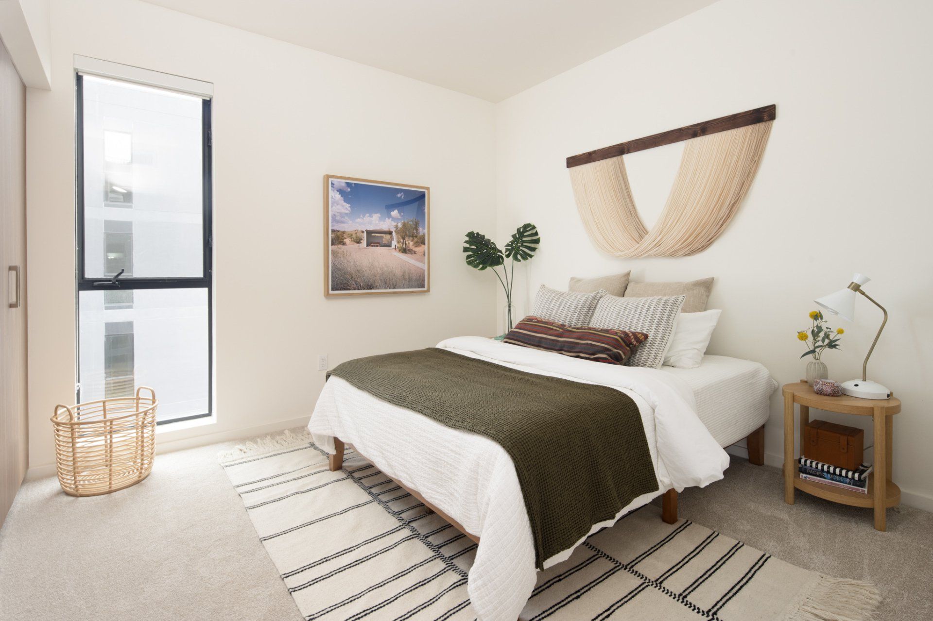 modern 1-bedroom apartment in LA Frame Downtown Culver city with bright natural light and modern interior
