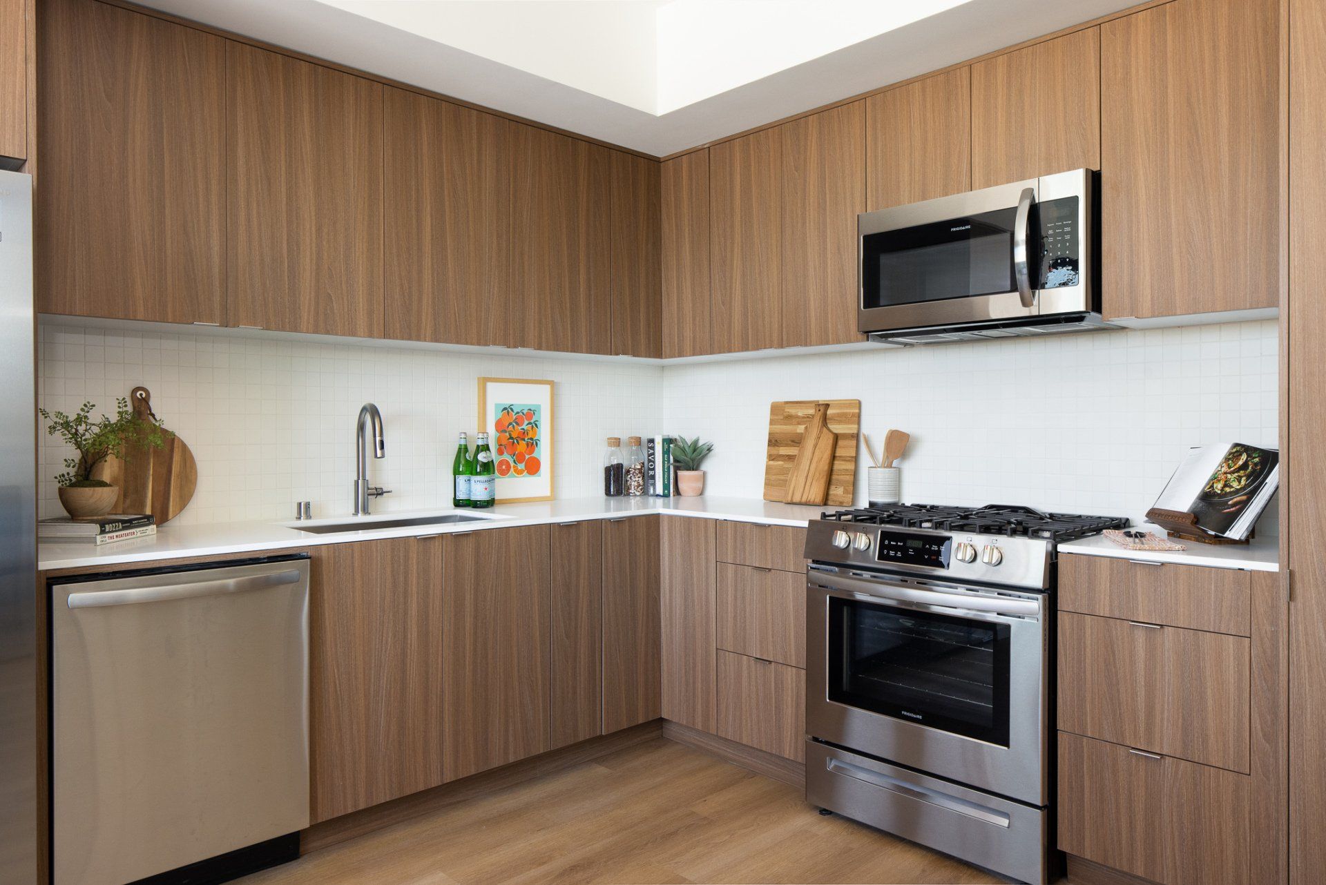 modern 2-bedroom apartment in LA Frame Downtown Culver City with bright natural light and modern interiors.