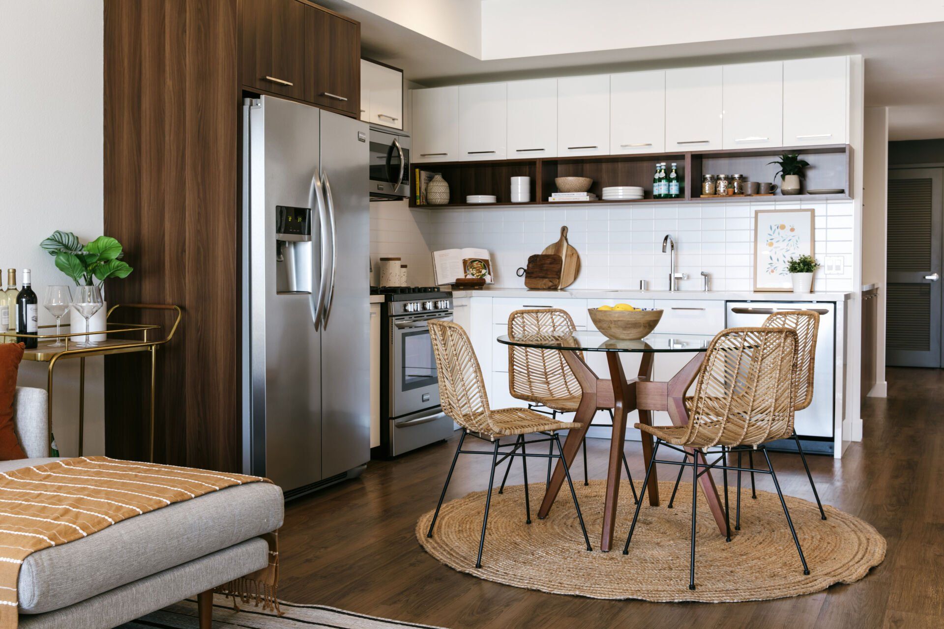 modern 2-bedroom apartments in LA Frame Melrose with bright natural light and modern interiors.