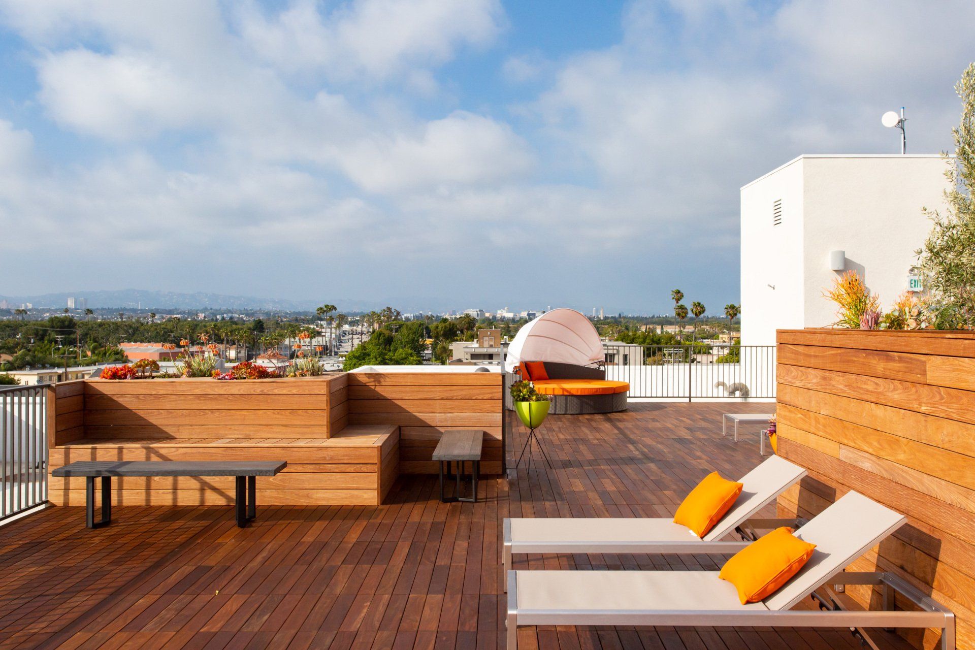 modern apartments in LA Frame with bright natural light and modern interiors and roof deck