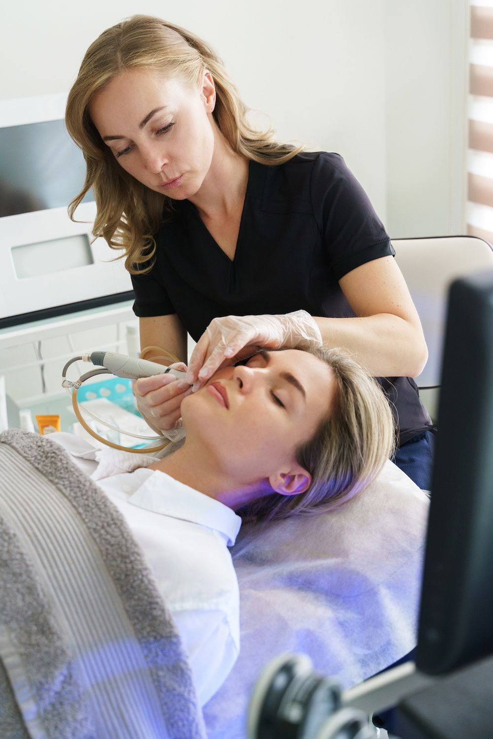 Hydrafacial Treatment Specialists