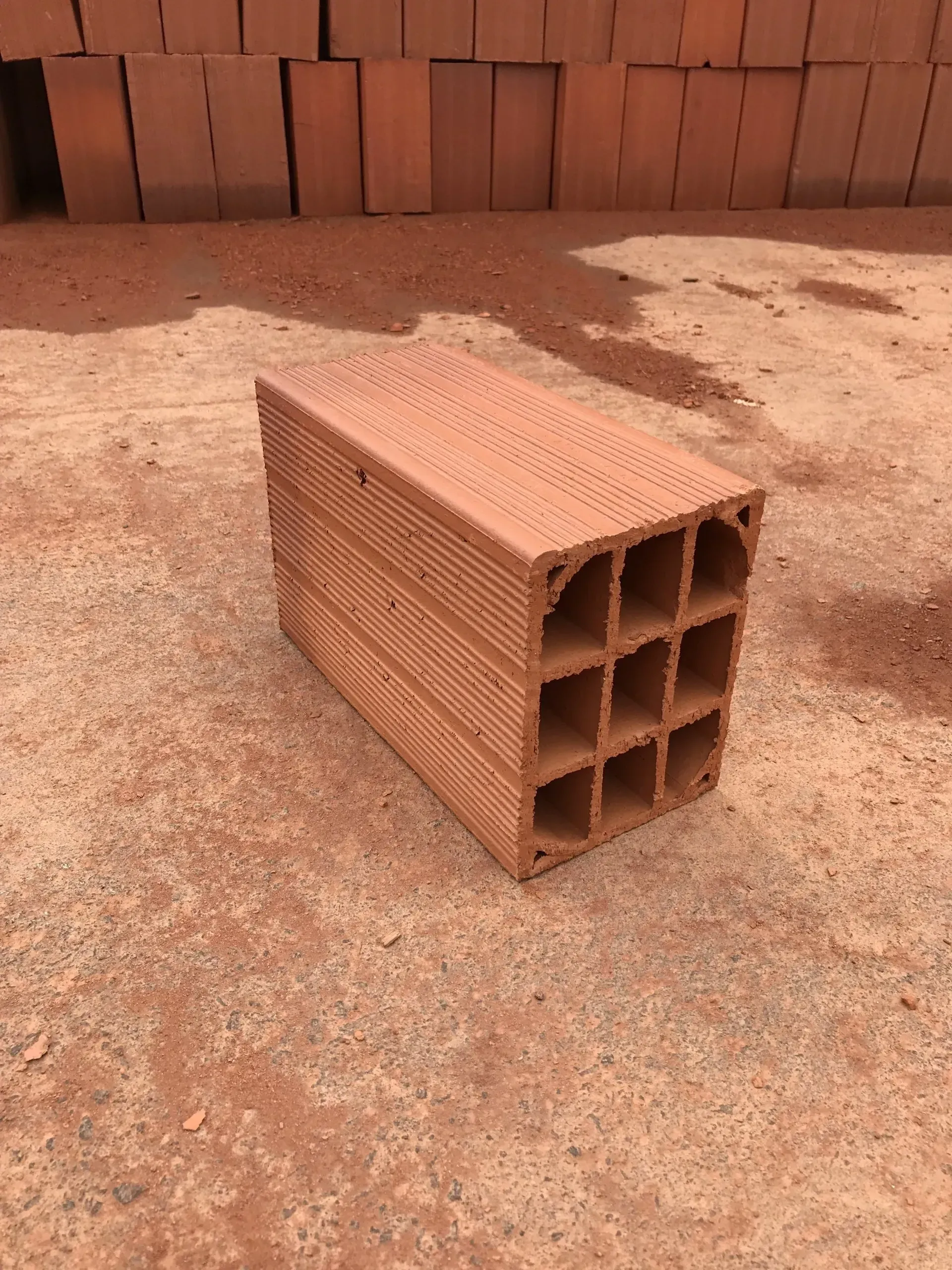 Bloco Cerâmico - Jorge Blocos
