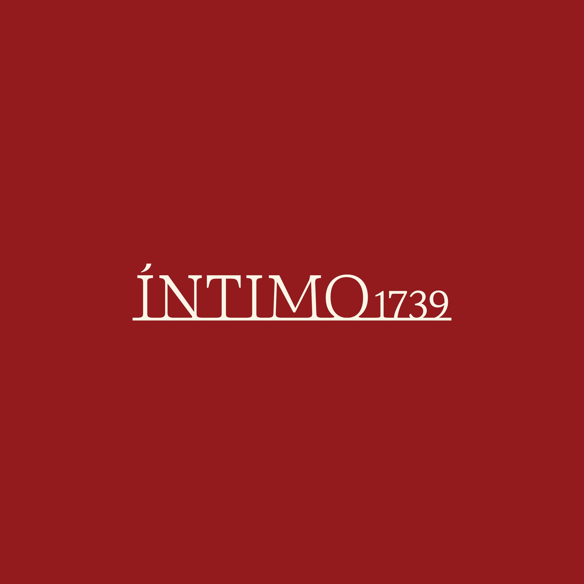 Logotipo blanco “ÍNTIMO 1739” 