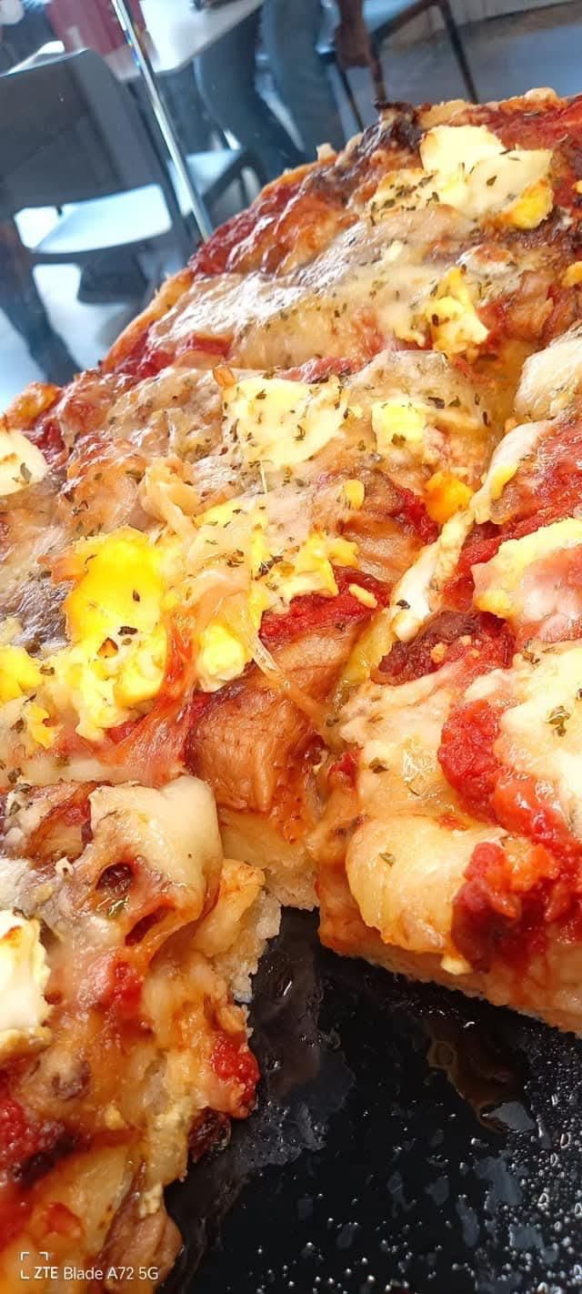 Pizza farcita