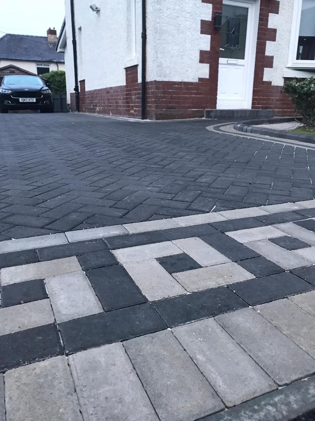 Driveway installers Hamilton Advanced Driveways Ltd