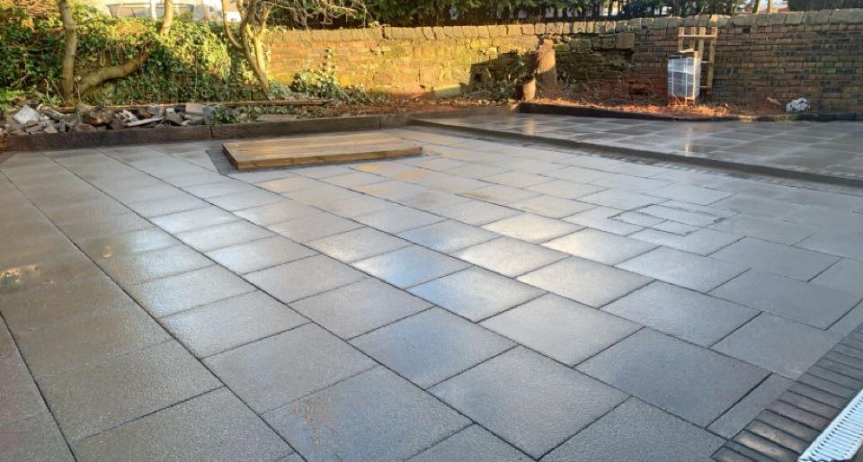 Quality stone patios Hamilton