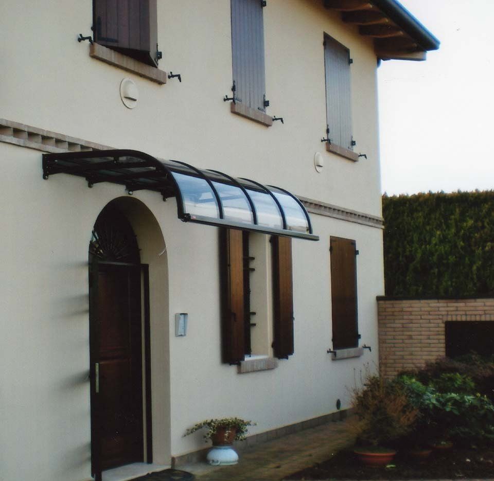 Pensilina su porta