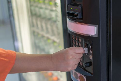 DISTRIBUTORE AUTOMATICO di acqua