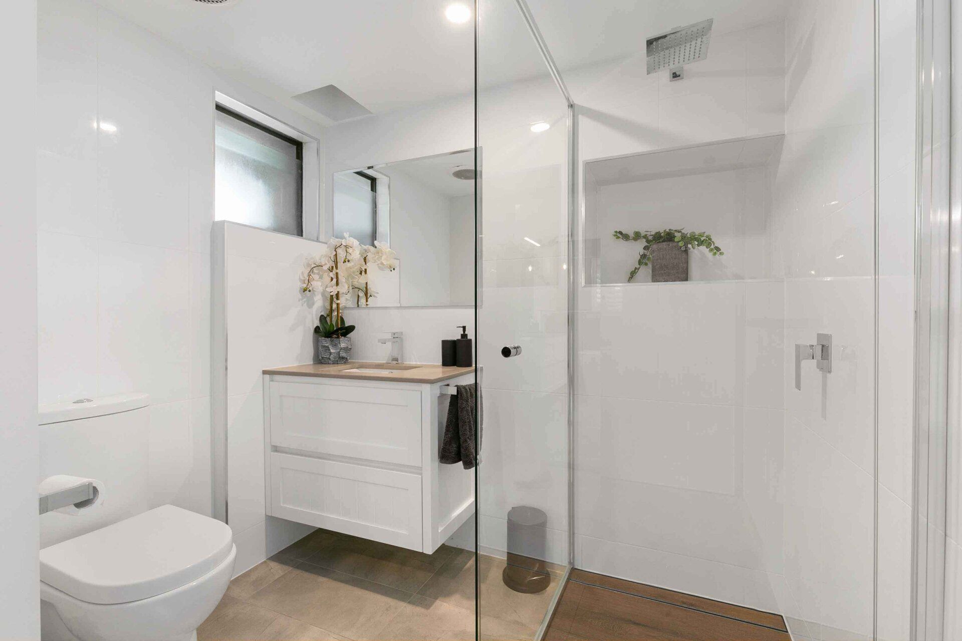 Bathroom 7