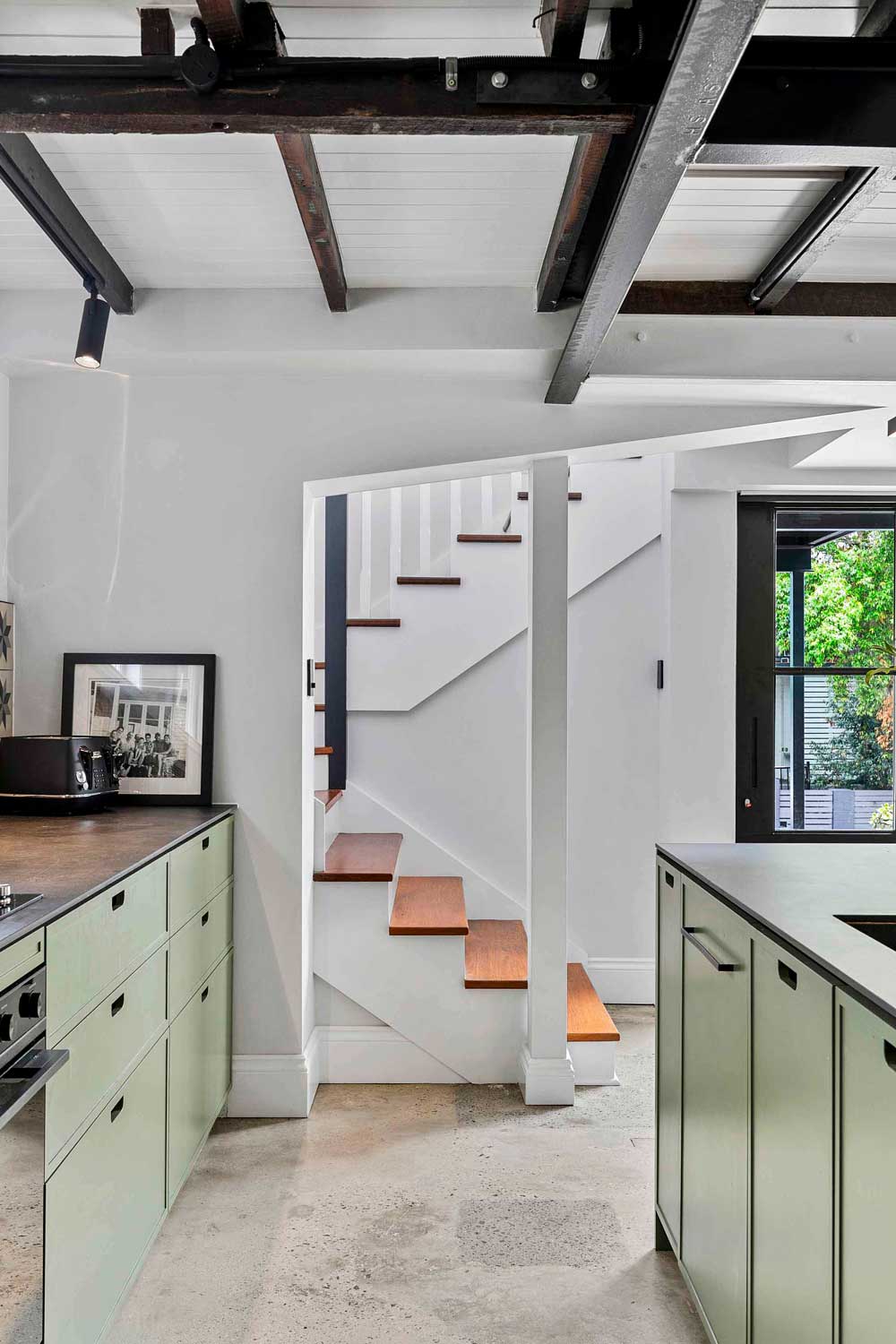 Kitchen 4