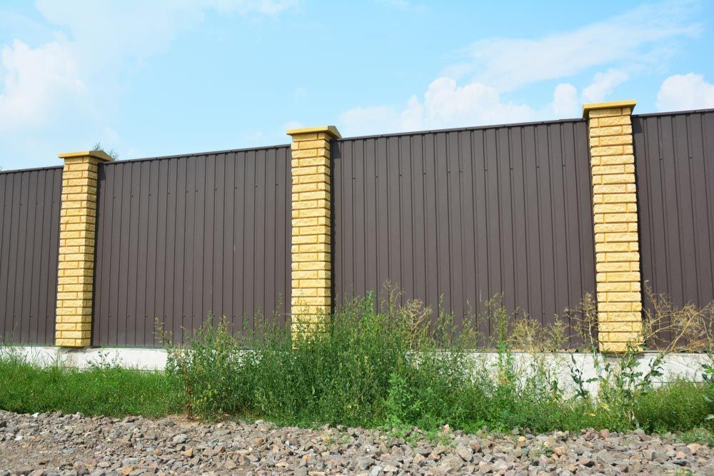 Building Construction House Fence — Trade-Quality Building Supplies in Armidale, NSW