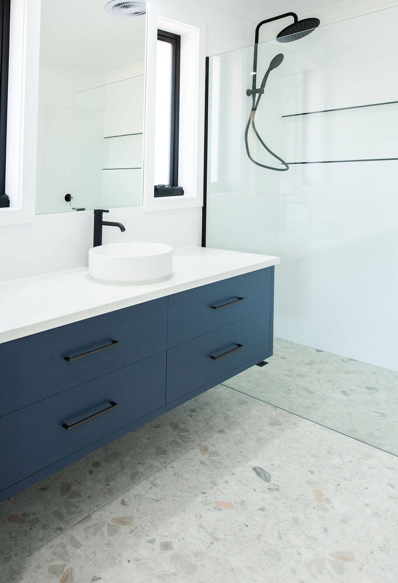 Bathroom in New Home built by Ryan Brothers Building St Leonards