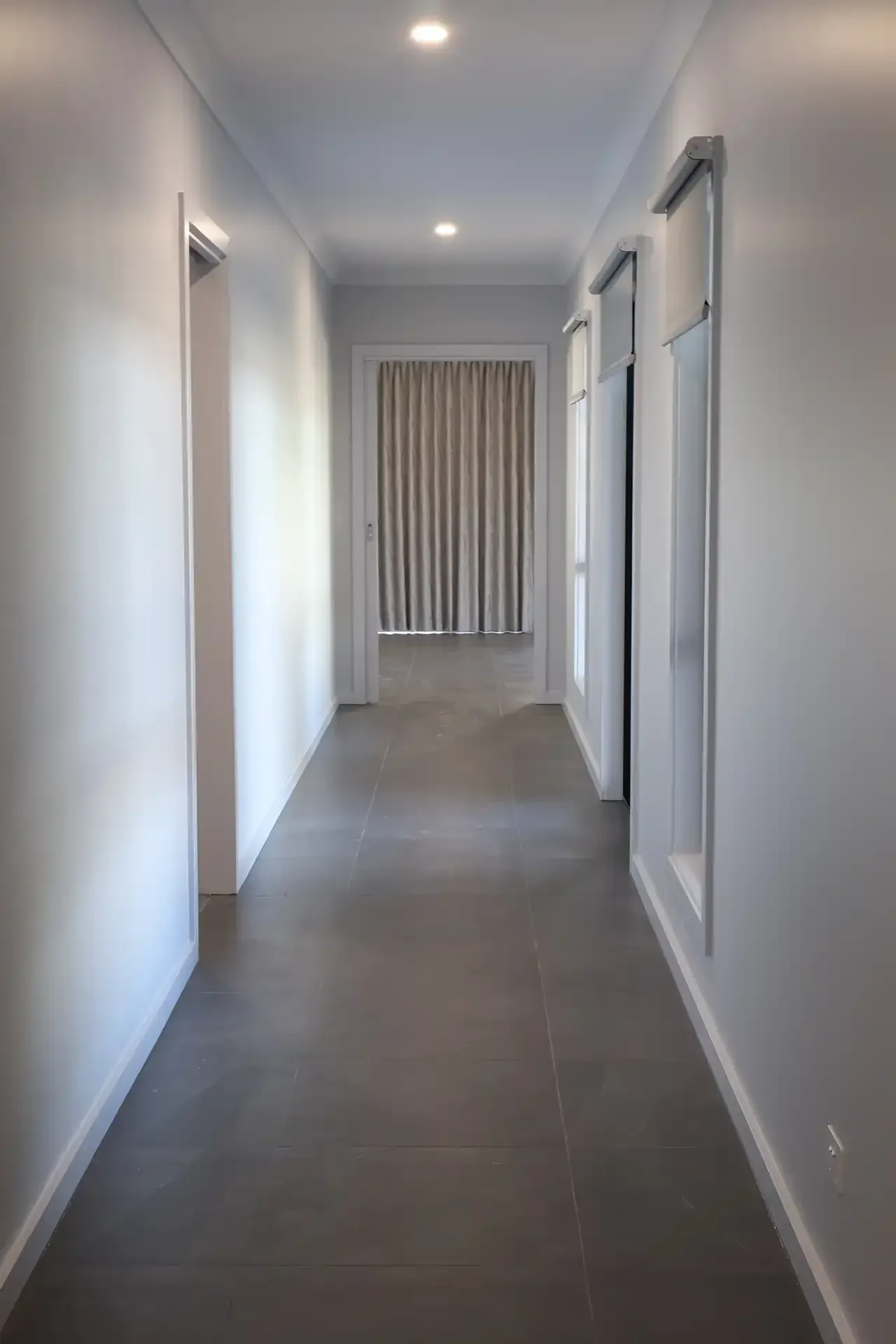 Hall in a new home built in Brown Hill, Ballarat by master builder, Ryan Brothers Building