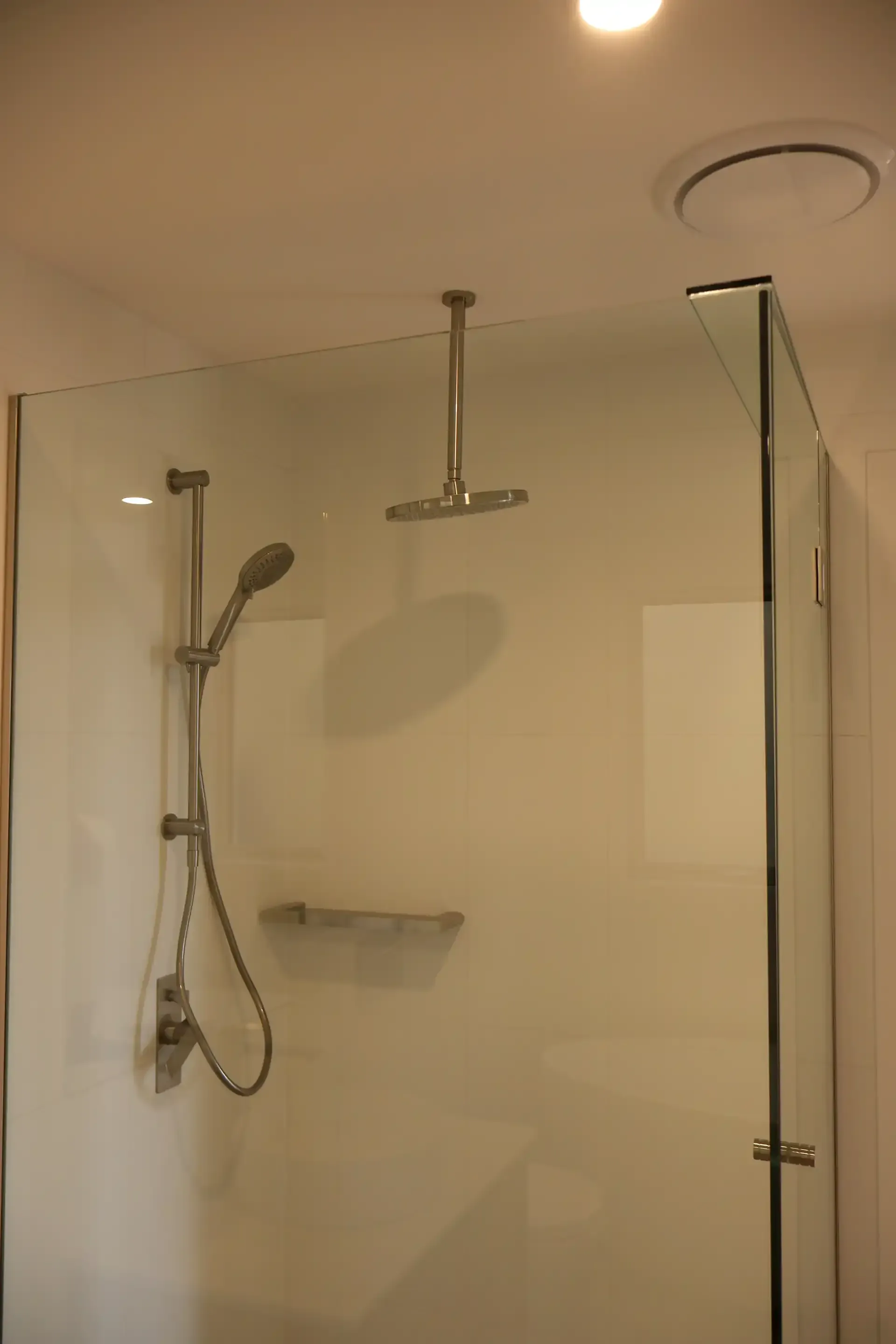 Bathroom in a new home built in Anglesea by master builder, Ryan Brothers Building