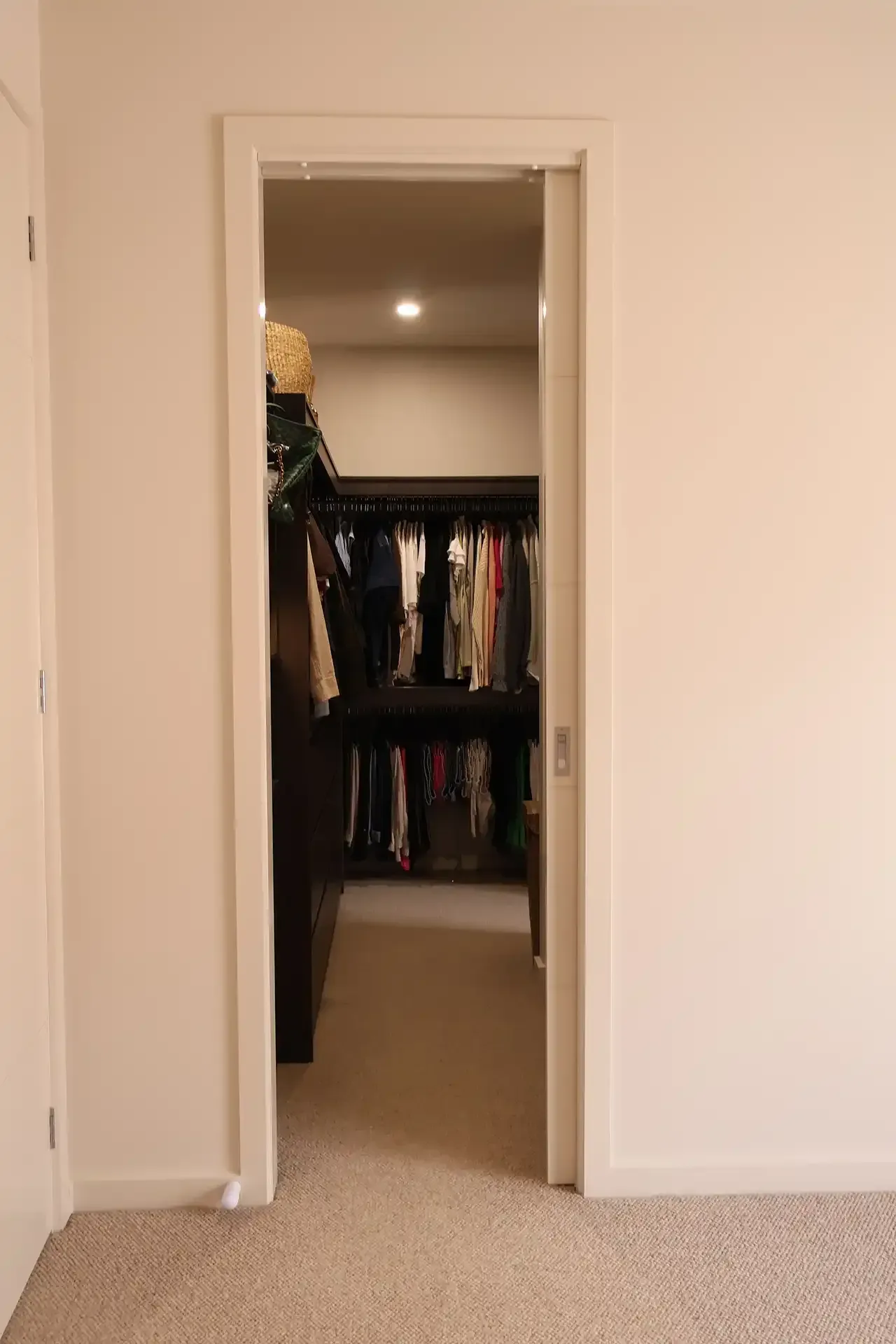 Robe in new home built in Warrnambool by master builder, Ryan Brothers Building