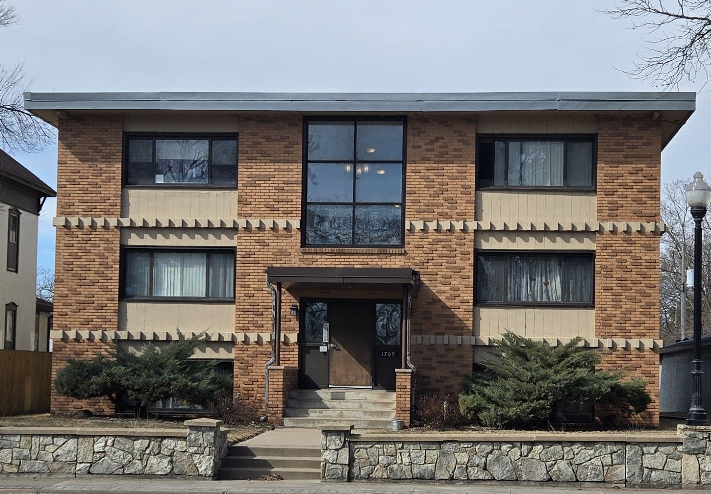 1709 Ferry Street Property Image