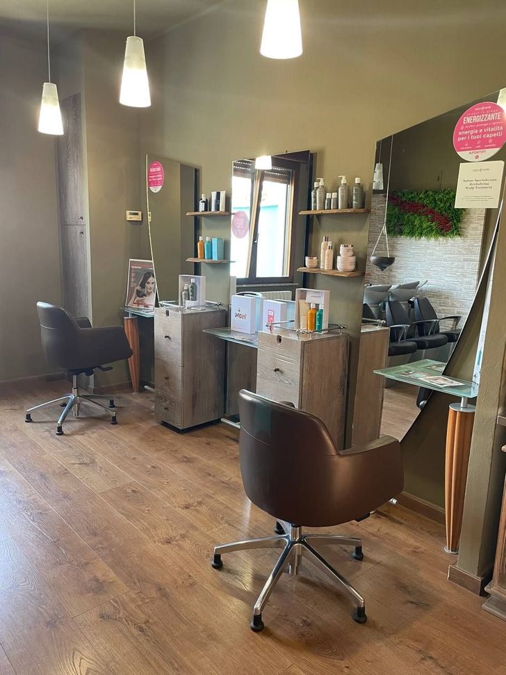HairStudioAngela