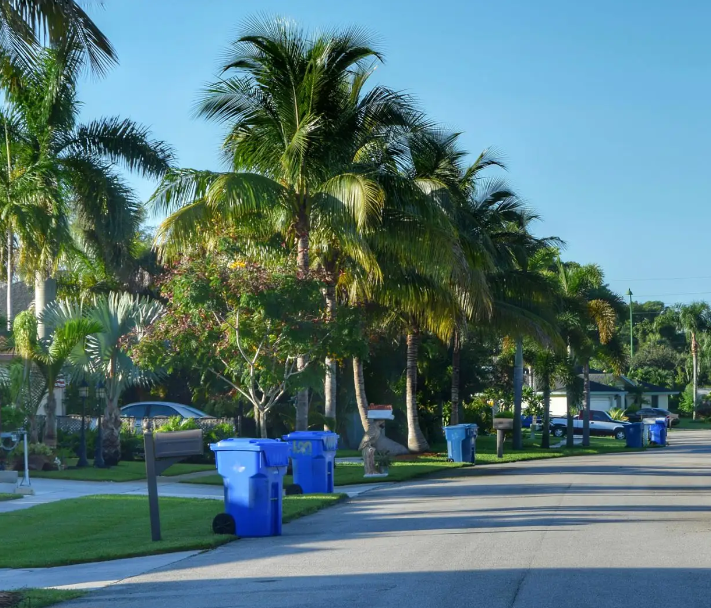 Taking out the trash-Fresh Water Bins A Trash Bin Cleaning Service