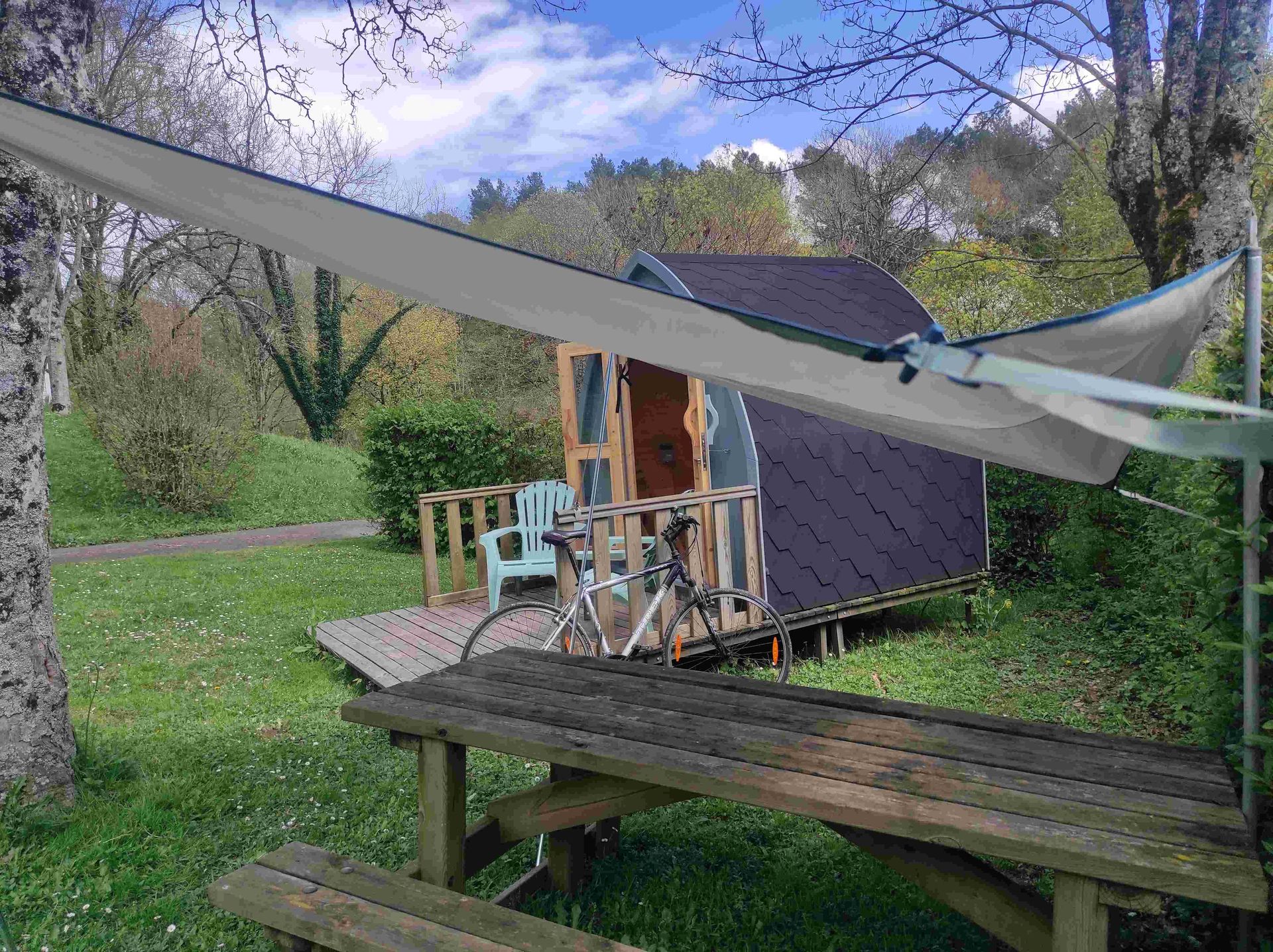 Venez dormir dans une cabane de randonneur confort
