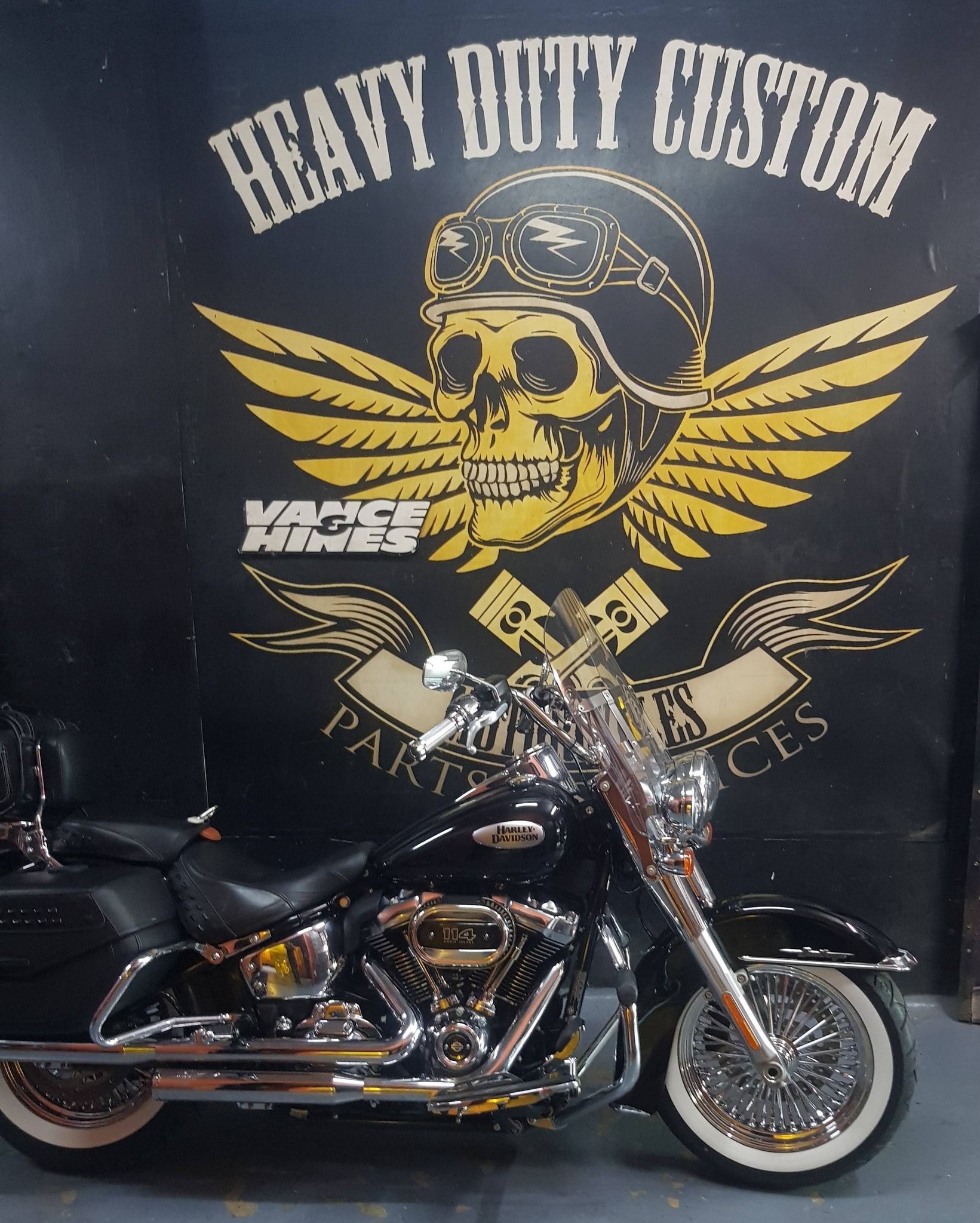 M8 Heritage Softail