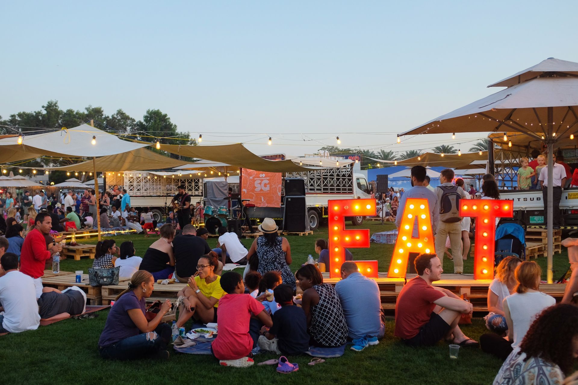 Black food truck,